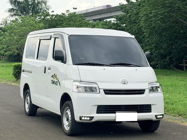 TOYOTA豐田 TOWN ACE  第3張相片