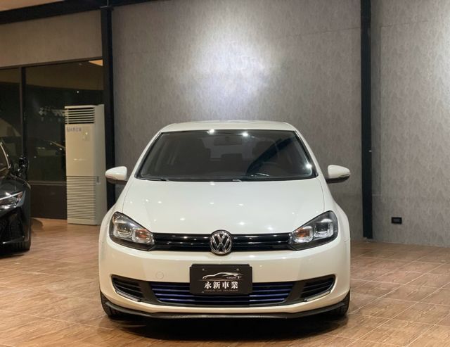 VOLKSWAGEN福斯 GOLF  第2張相片