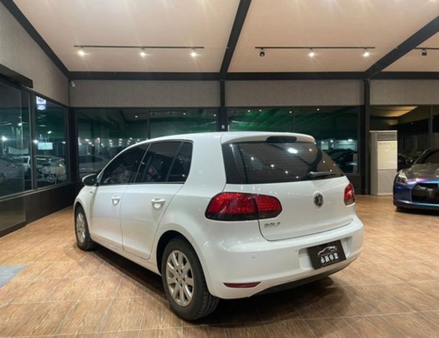 VOLKSWAGEN福斯 GOLF  第7張相片