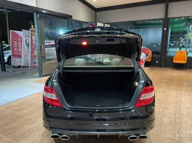 M-BENZ賓士 C300  第8張相片