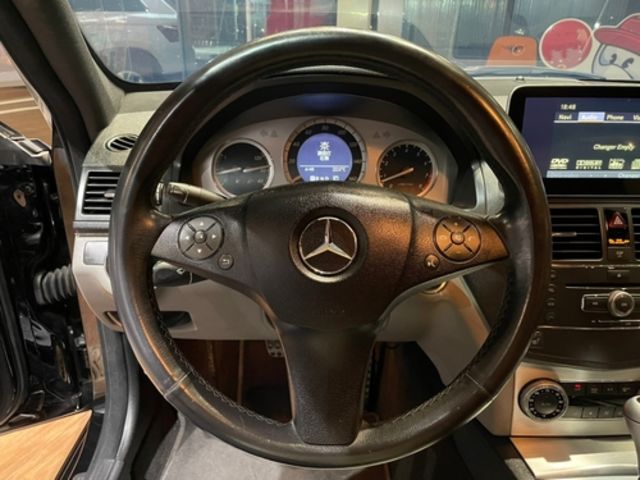 M-BENZ賓士 C300  第13張相片