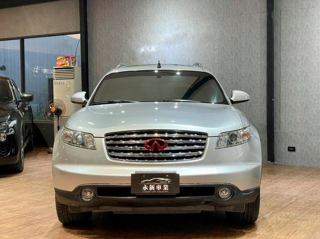 INFINITI無限 FX35  第2張相片