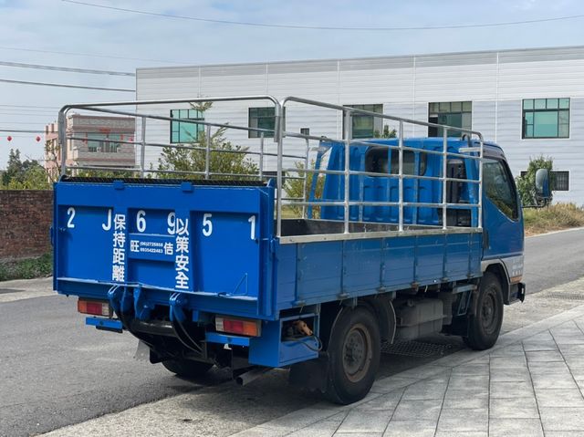 MITSUBISHI三菱 CANTER  第7張相片