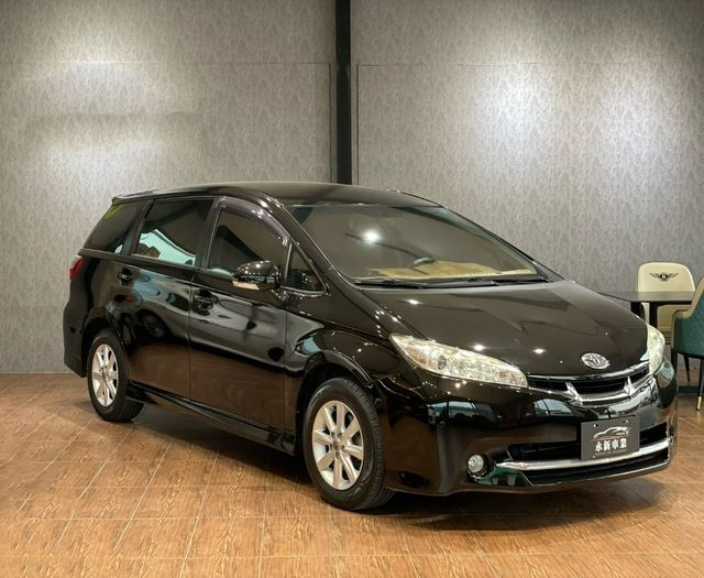 TOYOTA豐田 WISH  第3張相片