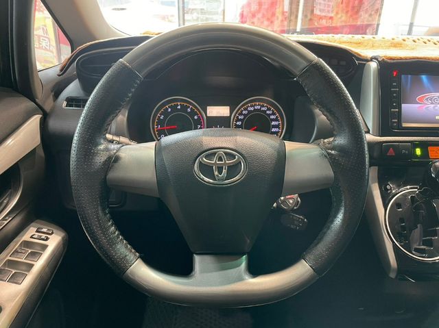 TOYOTA豐田 WISH  第9張相片