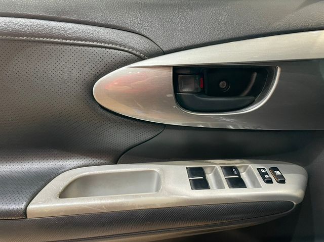 TOYOTA豐田 WISH  第11張相片
