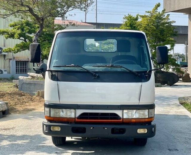 MITSUBISHI三菱 CANTER  第2張相片