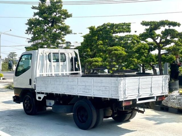 MITSUBISHI三菱 CANTER  第5張相片