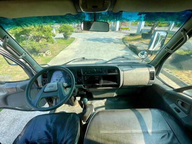 MITSUBISHI三菱 CANTER  第12張相片