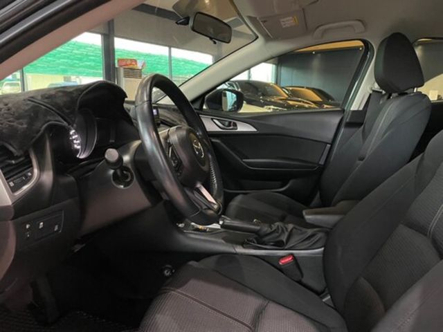 MAZDA馬自達 MAZDA 3  第9張相片