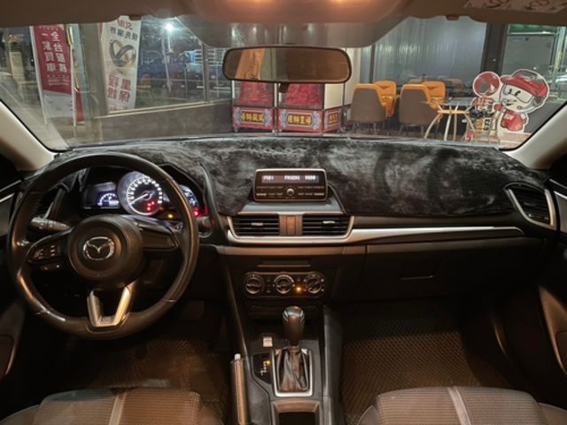 MAZDA馬自達 MAZDA 3  第12張相片