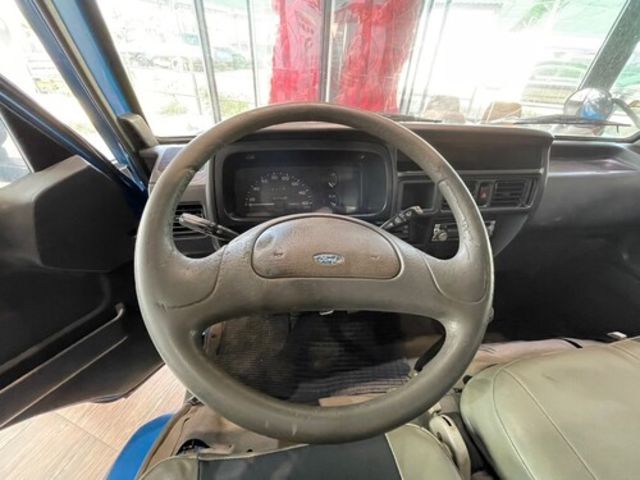 FORD福特 ECONOVAN  第7張相片