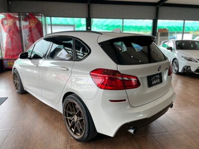 BMW寶馬 225I  第2張相片