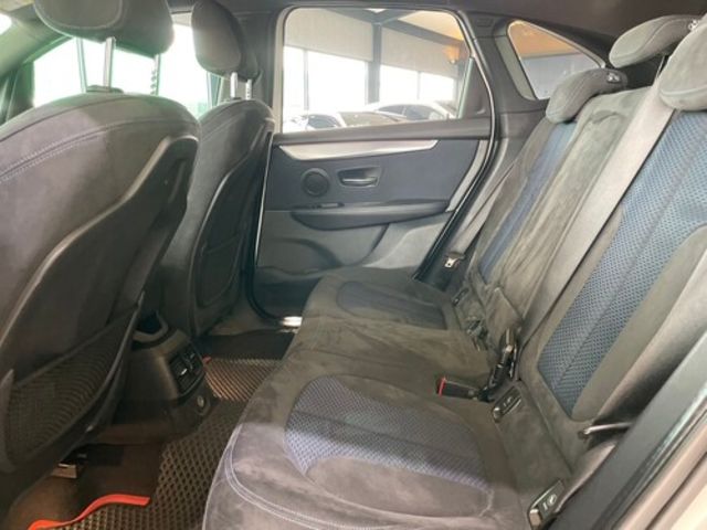 BMW寶馬 225I  第18張相片