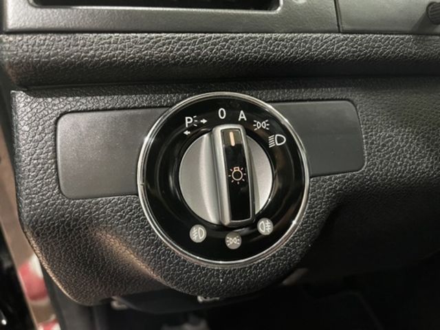 M-BENZ賓士 C300  第12張相片