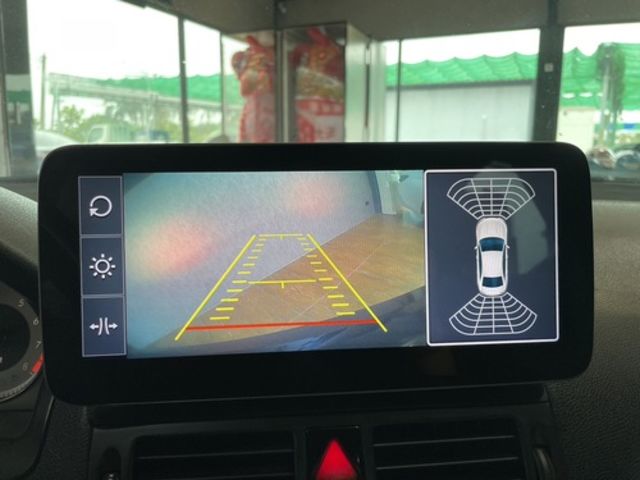 M-BENZ賓士 C300  第15張相片
