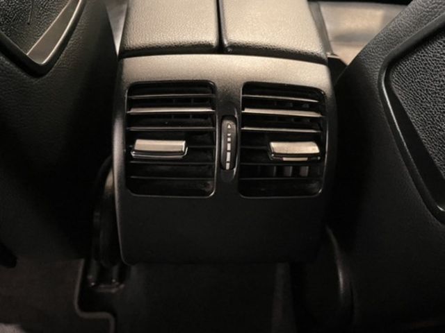 M-BENZ賓士 C300  第16張相片