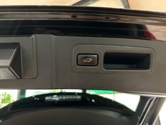 LEXUS凌志 NX300H  第3張相片