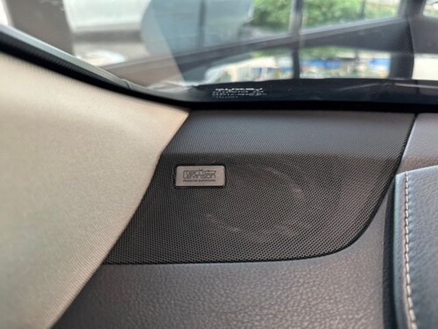 LEXUS凌志 NX300H  第9張相片