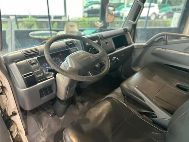 MITSUBISHI三菱 CANTER  第9張相片