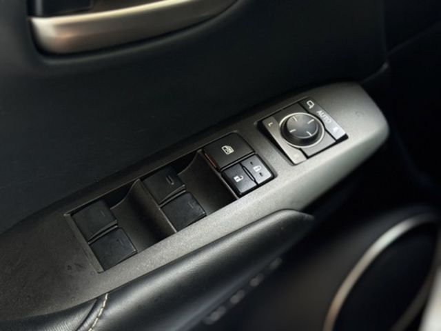 LEXUS凌志 NX200T  第10張相片