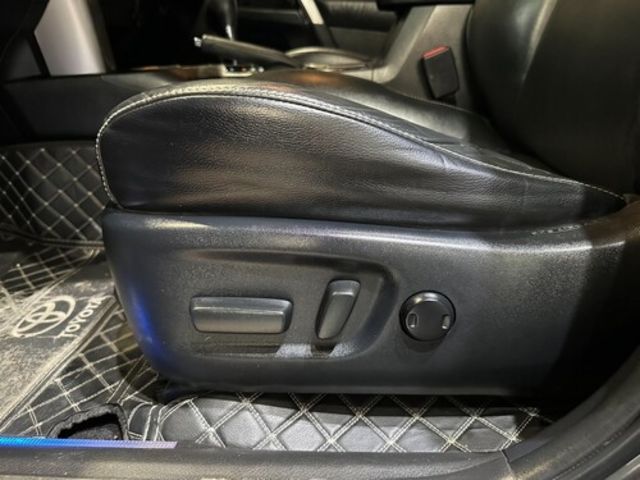 TOYOTA豐田 RAV4  第8張相片