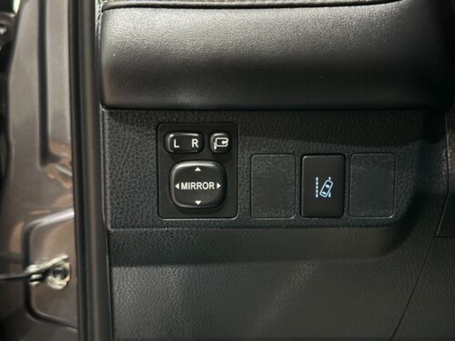TOYOTA豐田 RAV4  第9張相片