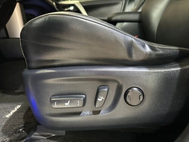 TOYOTA豐田 RAV4  第11張相片