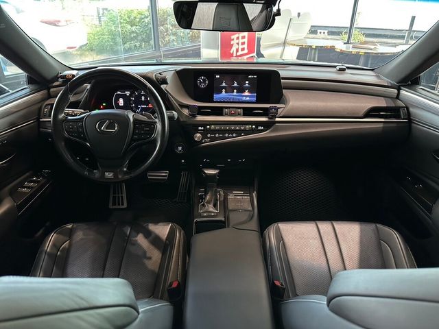 LEXUS凌志 ES250  第6張相片