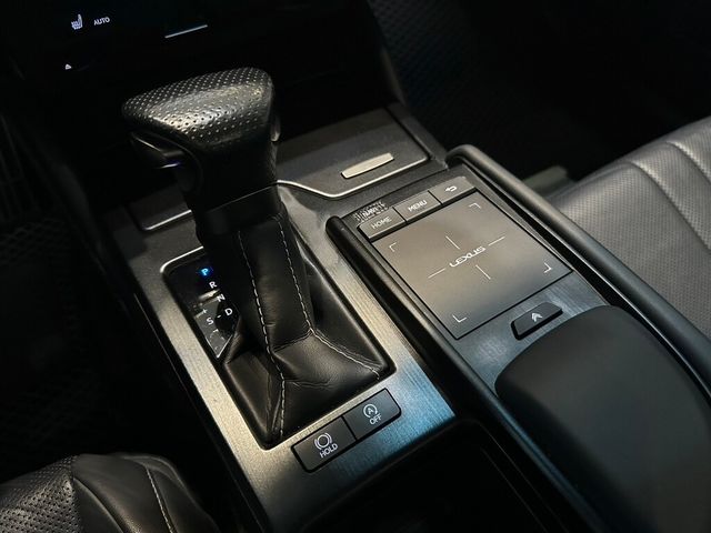 LEXUS凌志 ES250  第17張相片