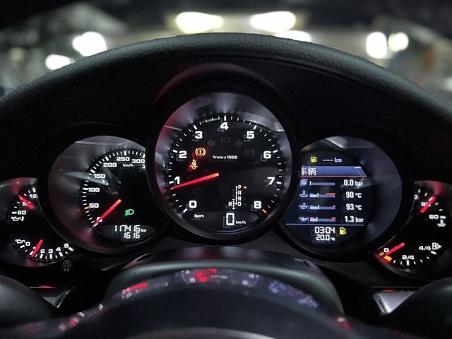 PORSCHE保時捷 911  第12張相片