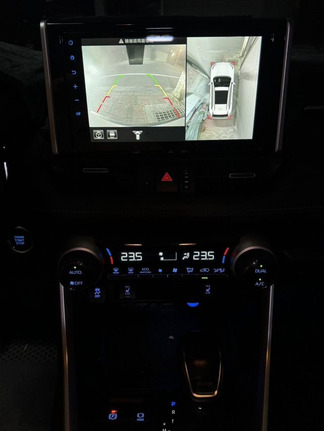 TOYOTA豐田 RAV4  第9張相片