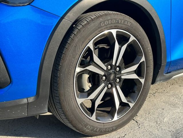 FORD福特 FOCUS ACTIVE  第4張相片