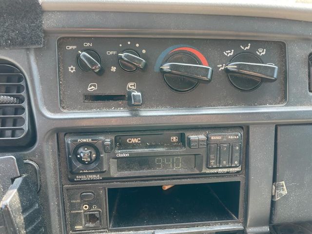 MITSUBISHI三菱 CANTER  第10張相片