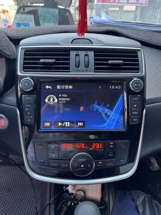 NISSAN日產 TIIDA  第8張相片