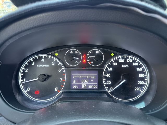NISSAN日產 TIIDA  第9張相片