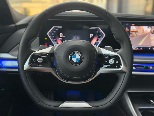 BMW寶馬 740I  第5張相片
