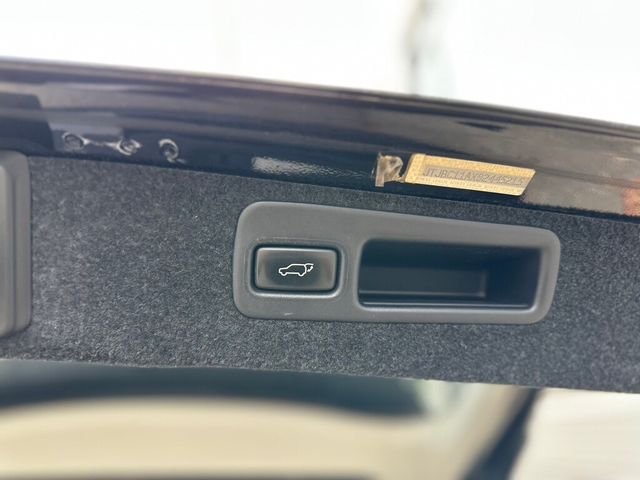 LEXUS凌志 RX450H  第4張相片