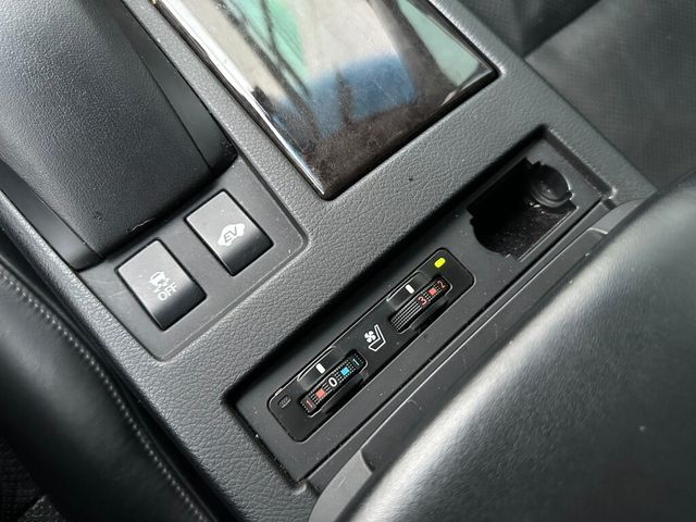 LEXUS凌志 RX450H  第17張相片
