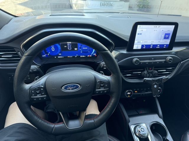 FORD福特 KUGA  第5張相片