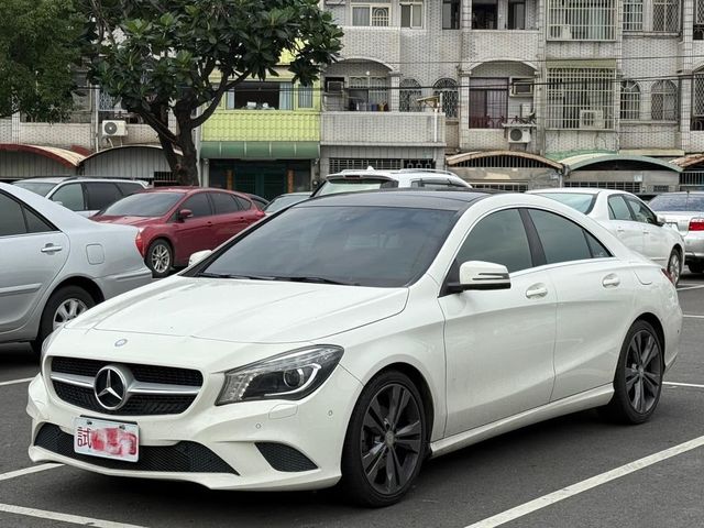 M-BENZ賓士 CLA220 CDI  第1張相片