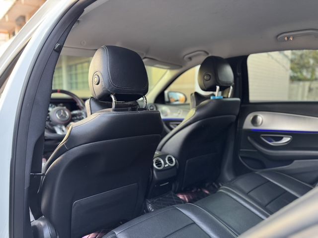 M-BENZ賓士 E220D  第16張相片
