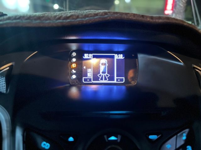 FORD福特 FOCUS  第11張相片