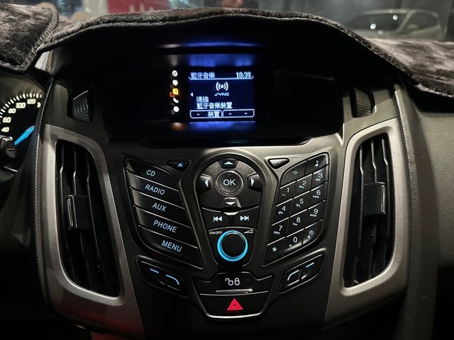 FORD福特 FOCUS  第12張相片