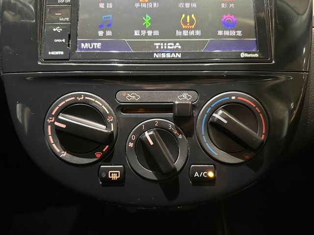 NISSAN日產 TIIDA  第16張相片