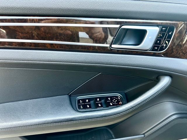 PORSCHE保時捷 PANAMERA  第8張相片