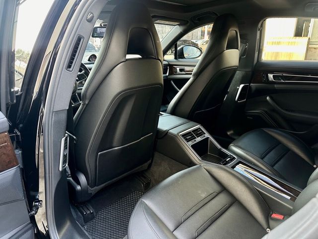 PORSCHE保時捷 PANAMERA  第18張相片