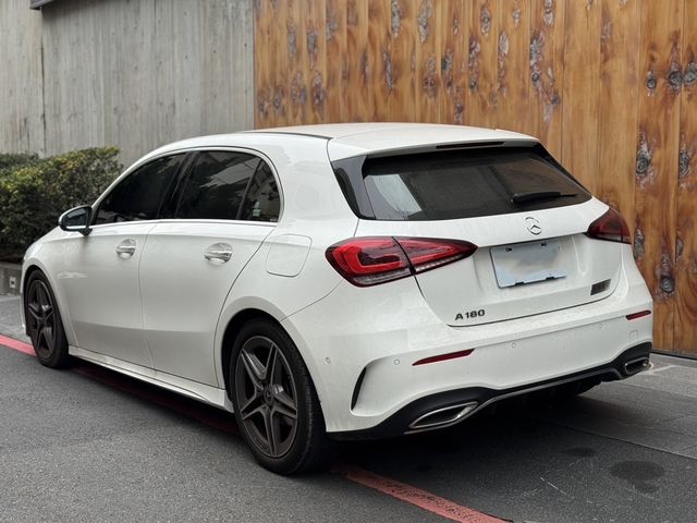 M-BENZ賓士 A180  第4張相片