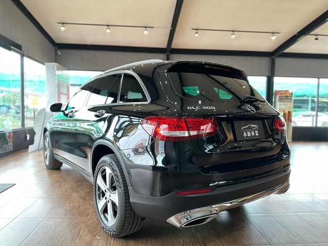 M-BENZ賓士 GLC300  第2張相片