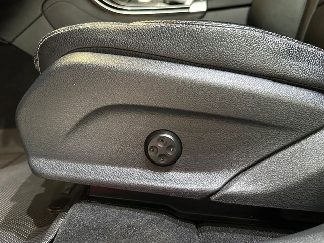 M-BENZ賓士 GLC300  第10張相片